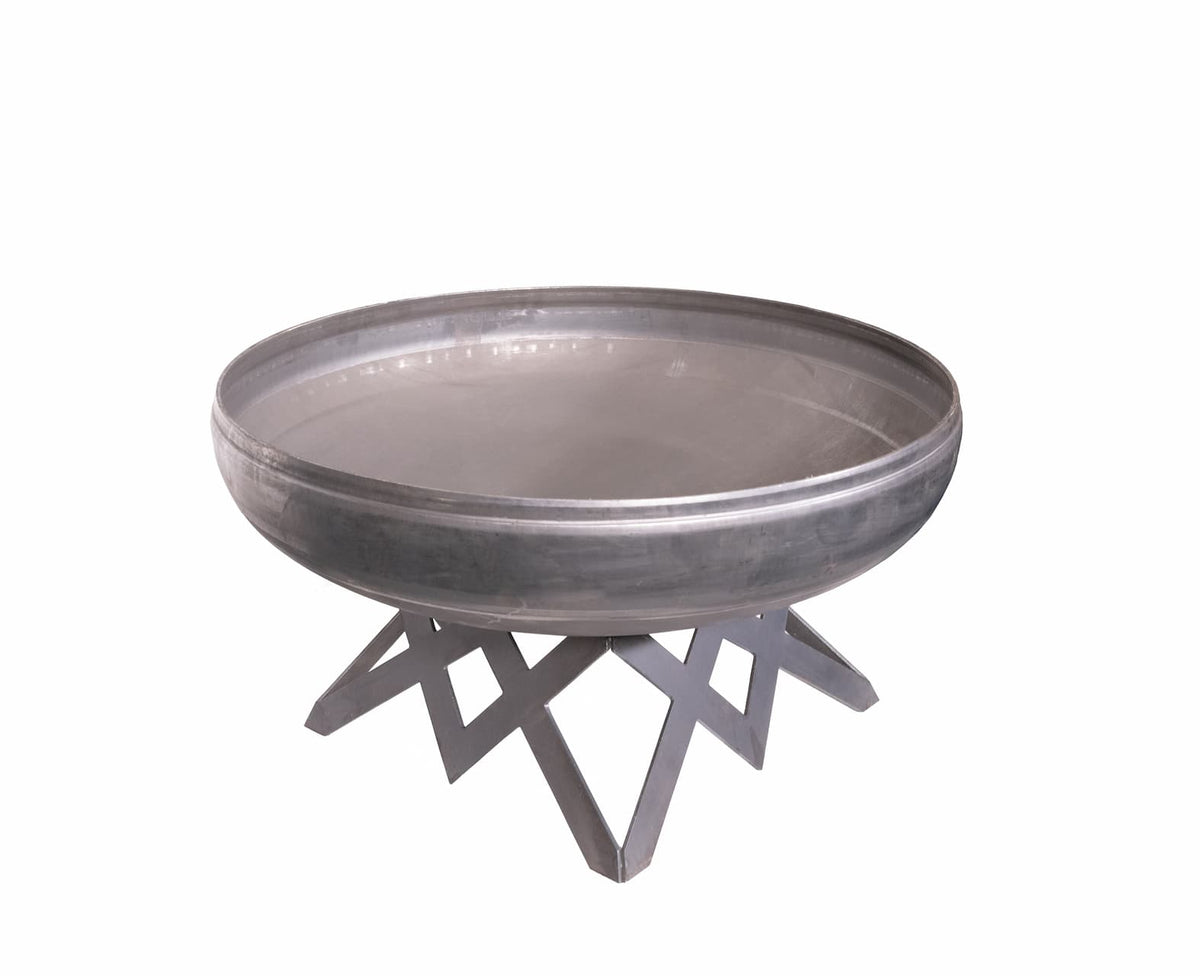 The Liberty fire pit with angular base – angled top-down view showing round bowl.